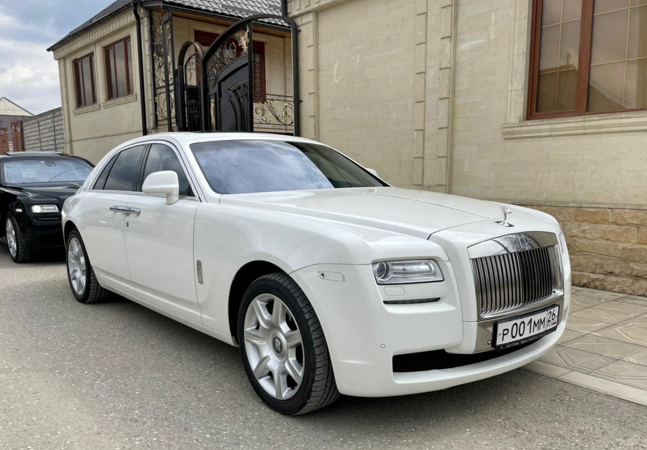 Аренда премиум и люксовых автомобилей бизнес-класса - 1